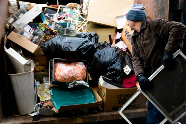 Best Construction Debris Removal  in Carson City, MI